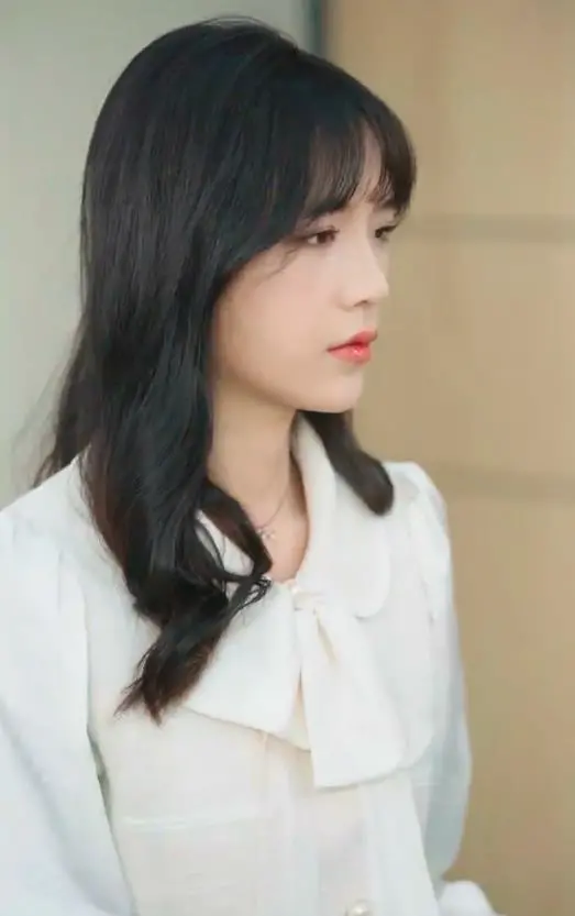 揭开云中惊人秘密：探索《云中的秘密》神秘世界